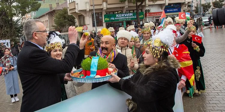 Nevruz ateşi tüm Bursa’yı ısıtıyor