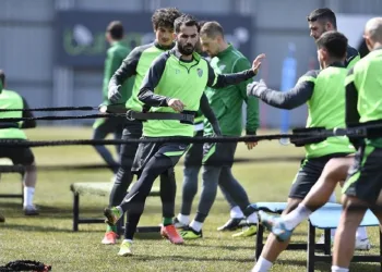 Bursaspor sahada kuvvet çalıştı