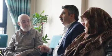 Başkan Yılmaz’dan yaşlılara vefa ziyareti