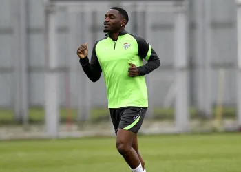 Bursaspor’da tempo arttı