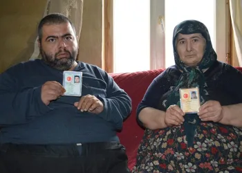 Anne ve oğlu ölmediklerini ispat etmeye çalışıyor