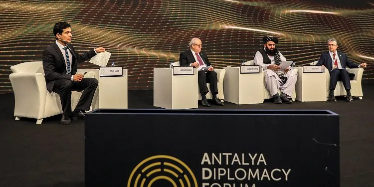 Taliban yönetiminin Dışişleri Bakanı Muttaqi Antalya’da