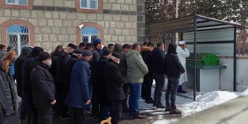 3 yaşındaki çocuk uyurken kusmuğunda boğuldu