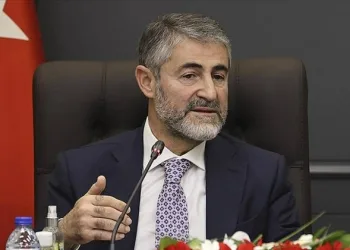 Bakan açıkladı: Türkiye’nin ne kadar ayçiçek stoku kaldı?