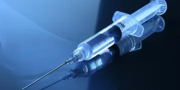 Bebeğe çamaşır sulu işkenceye hapis
