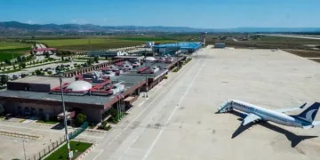 Bursa’da uçak seferlerinin iptaline CHP’den tepki