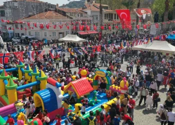 Mudanya’da coşkulu 23 Nisan kutlaması
