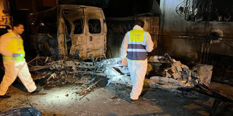 Bursa’da düşen uçağın enkazı kaldırıldı