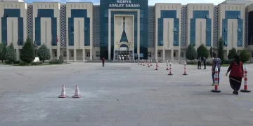 Oruç soran müdür yardımcısına soruşturma