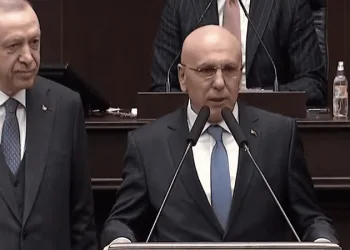 İYİ Parti’den istifa etmişti! AK Parti’ye katıldı