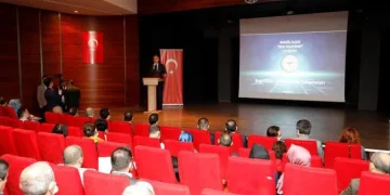 İnegöl’de bağımlılıkla mücadele çalıştayı yapıldı
