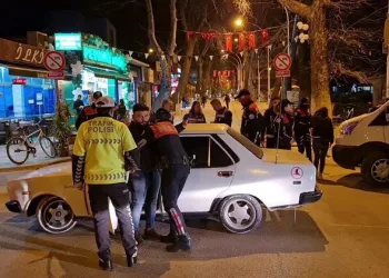 Bursa’da 200 polisle asayiş uygulaması