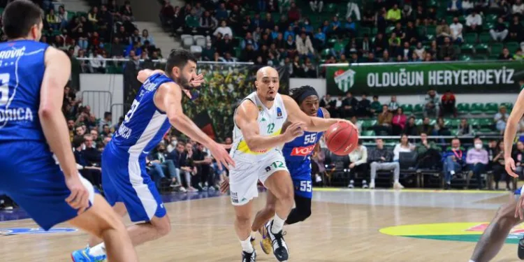 Frutti Extra Bursaspor evinde kaybetti