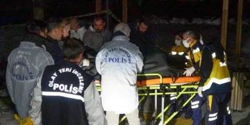 Doğum günü kutlarken cesetle karşılaştılar