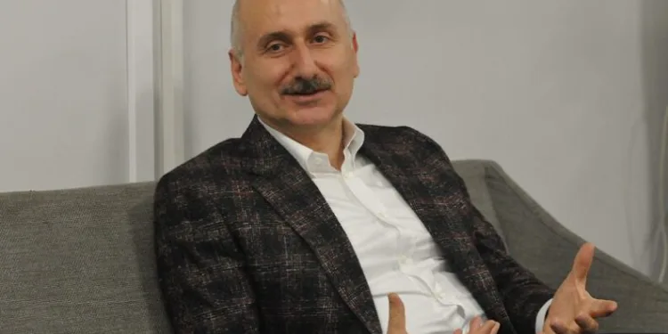Bakandan İstanbul’da toplu ulaşıma zam eleştirisi