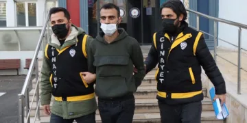 Eşini öldürdü”Birbirimizi seviyorduk” dedi
