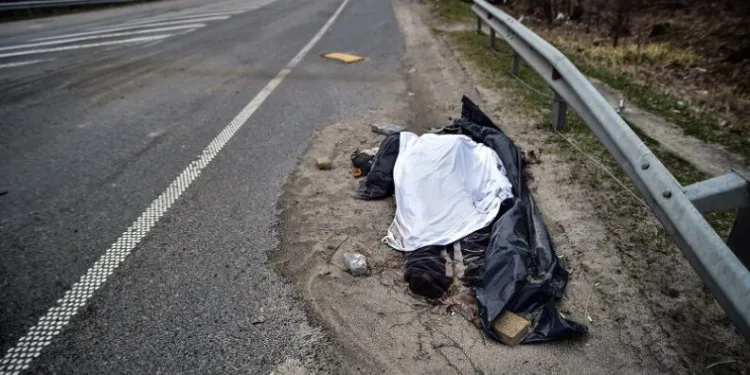 Bucha’da sokaklar sivil cesetlerle dolu
