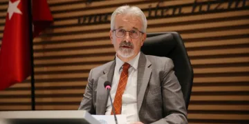 Başkan Erdem’den kaçak yapı açıklaması