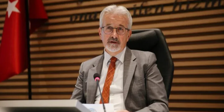 Başkan Erdem’den kaçak yapı açıklaması