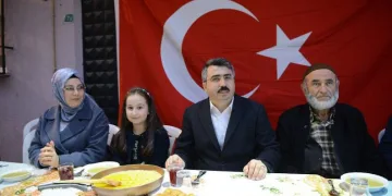Başkan Yılmaz, iftar sofralarına misafir oluyor