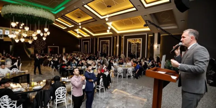 Başkan Taban 400 gençle iftarda buluştu