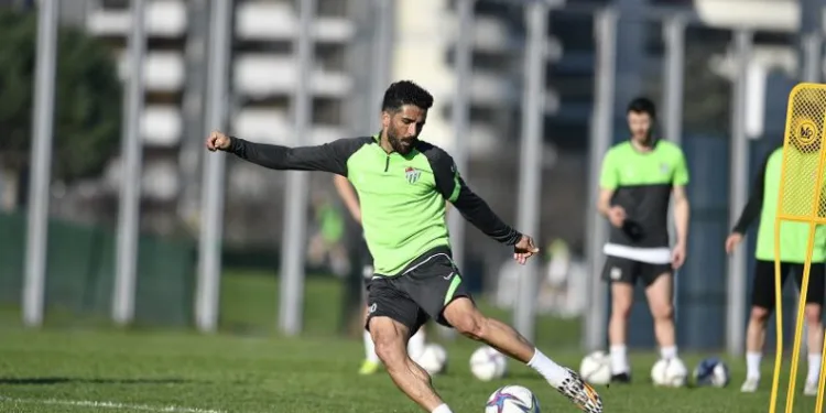 Bursaspor şut çalıştı