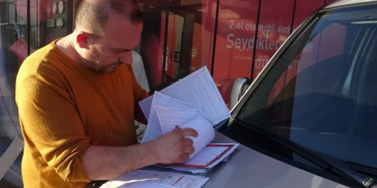 Bursa’da aldığı ikinci el otomobil kabusu oldu