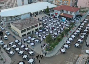 Bursa Harmancık halkı iftar sofrasında buluştu