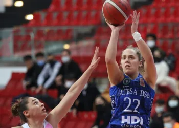 Kathleen Doyle WBNA için Amerika’da