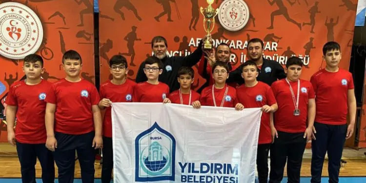 Yıldırım Belediyespor’un güreş başarısı