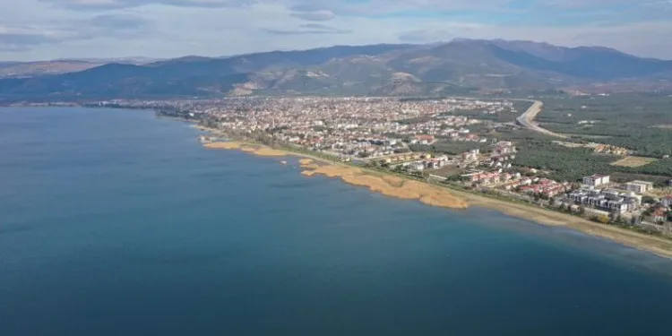 Büyükşehir’den İznik Gölü için mavi bayrak atağı