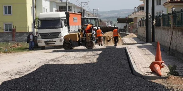 İnegöl’de 8 sokağın yolu yenileniyor