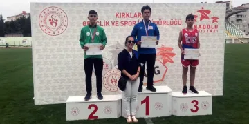 Osmangazili atletin yıldızı parladı