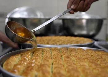 Gaziantep’te, günlük 60 ton baklava üretiliyor