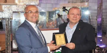 Borsa’nın işlem hacmi ve geliri arttı