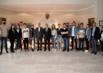 TEKNOFEST takımlarına destek sürüyor