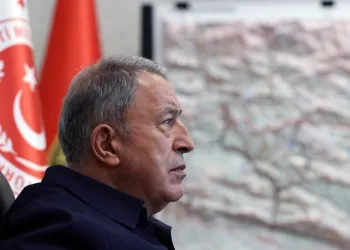 Kuzey Irak’a harekat! Bakan Akar: Hedeflerin tamamı ele geçirildi