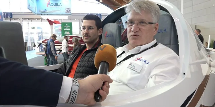 Aquila, Zeplin Şehri Friedrichshafen’da