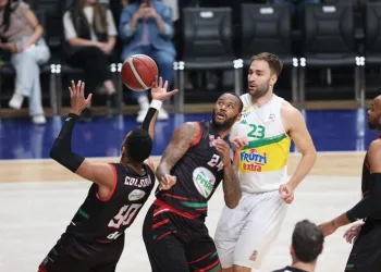 Frutti Extra Bursaspor galip ayrıldı