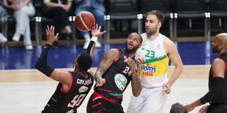 Frutti Extra Bursaspor galip ayrıldı
