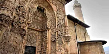 Divriği Ulu Camii’nde restorasyon yeniden başladı