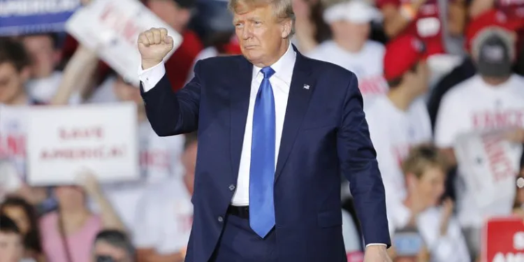 Donald Trump’a para cezası