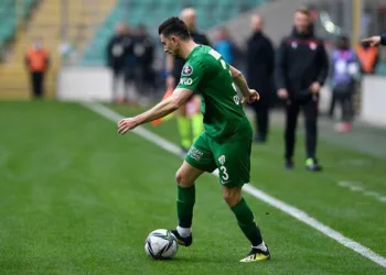 Bursaspor Onur Atasayar’ın sağlık durumu hakkında açıklama yaptı