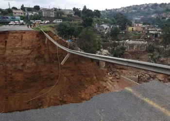 Güney Afrika’da sel felaketi: 306 ölü
