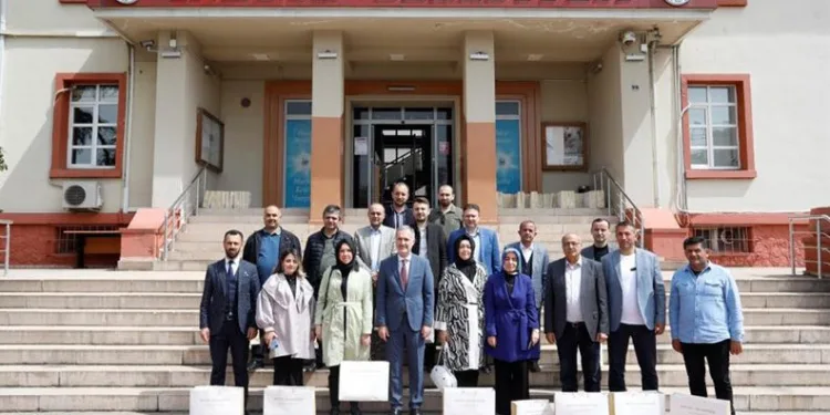 İnegöl’de meclis üyelerinden örnek birliktelik