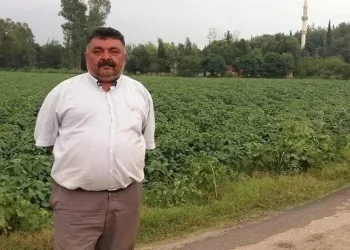 Ailesini katleden baba ölü bulundu