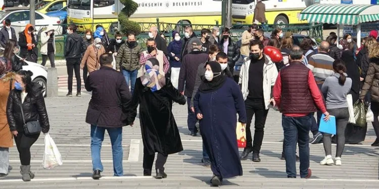 Günlük vaka sayısında düşüş sürüyor