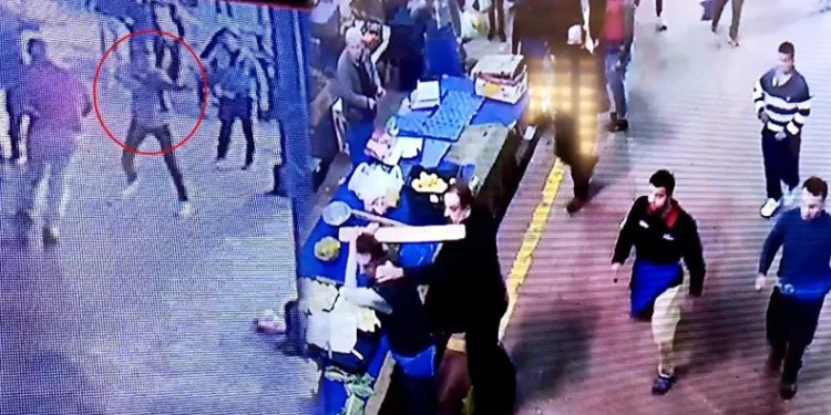 Pazarda pahalı karpuz kavgası! Silahlar çekildi