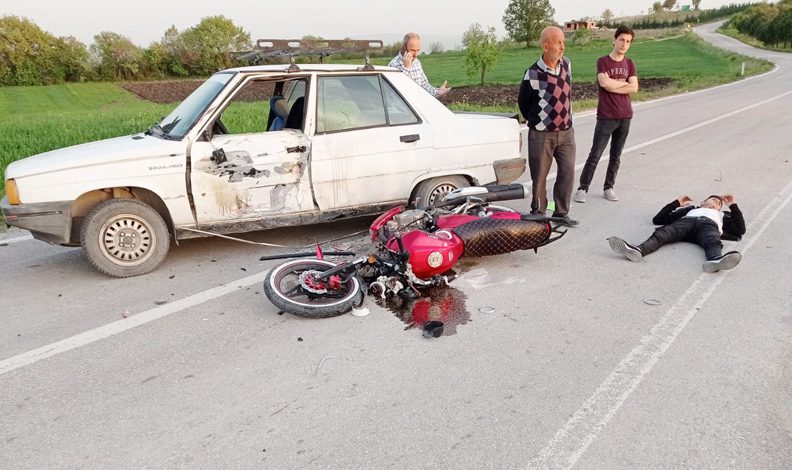 Bursa'da motosikletli genç ölümden döndü