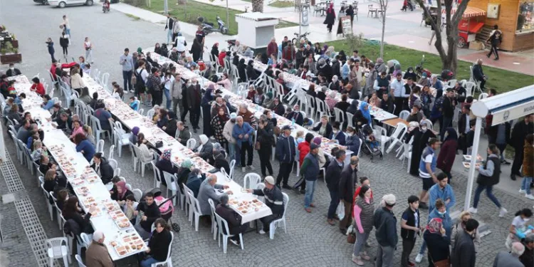 Mudanyalılar geleneksel ramazan şenliğinde buluştu